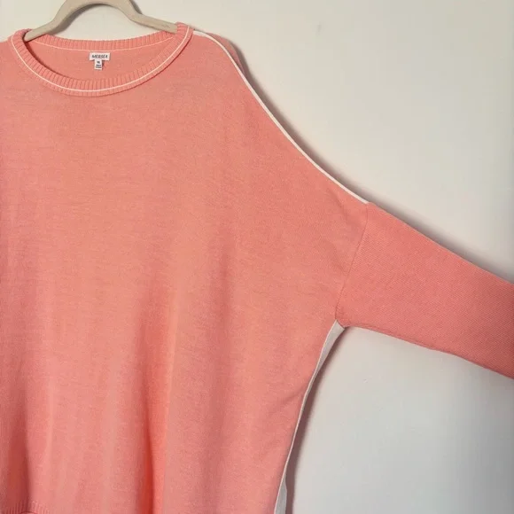 MerSea Catalina Crewneck Sweater - Peach/White Contrast One Size F85 - Picture 5 of 16